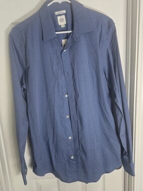 GAP Men's Button-Front Dress Shirt in Slate Blue New W Tags Size M